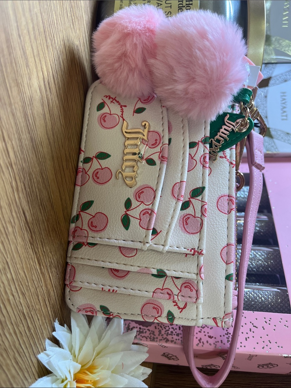 Juicy Couture card holder w/wristlet